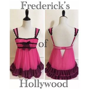 Frederick’s of Hollywood Sexy Babydoll Nighty Med